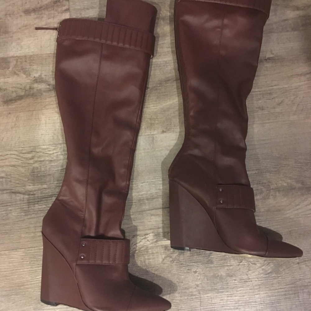 Tall wine boots